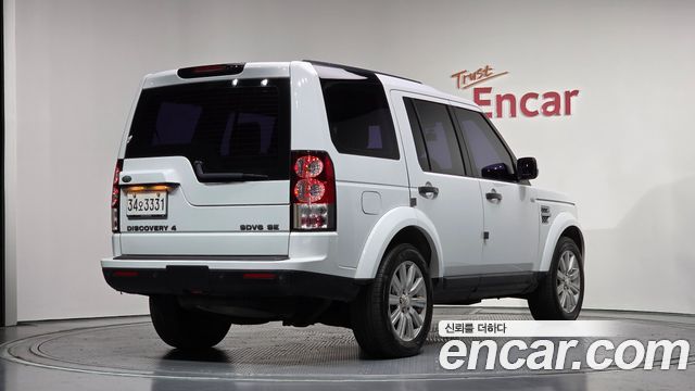Land Rover Discovery 2013 — photo 2