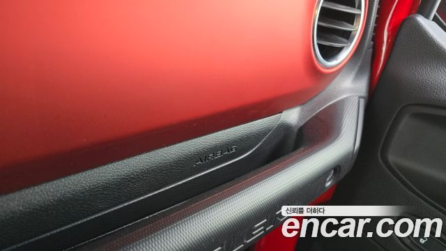 Jeep Wrangler 2021 — photo 29
