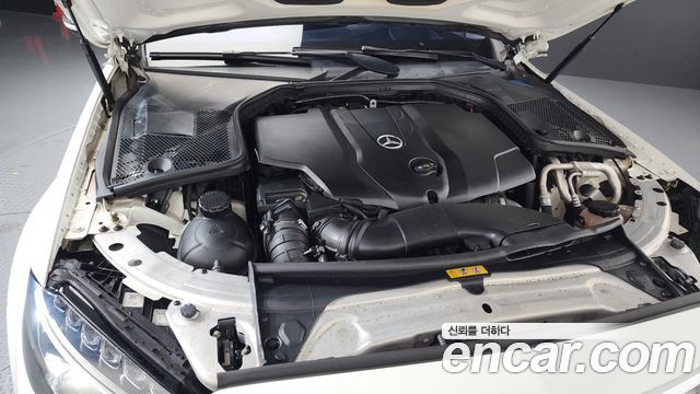 Mercedes-Benz C-Class 2017 — photo 6