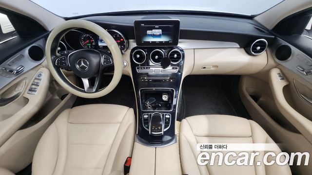 Mercedes-Benz C-Class 2017 — photo 7