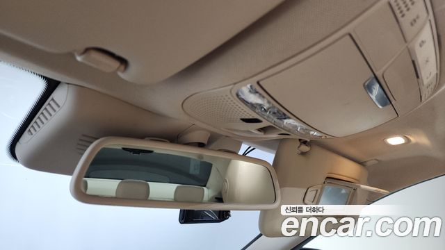 Mercedes-Benz C-Class 2017 — photo 20