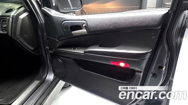 KG Mobility KORANDO 2017 — photo 14