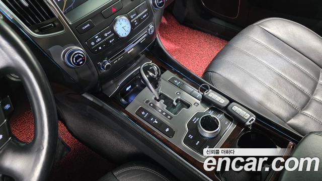Hyundai Equus 2012 — photo 9