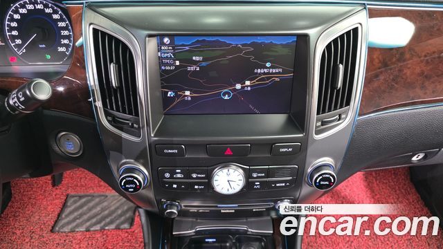 Hyundai Equus 2012 — photo 14