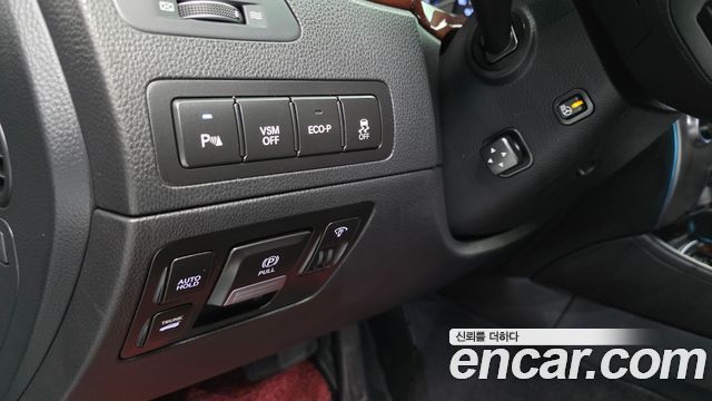Hyundai Equus 2012 — photo 17