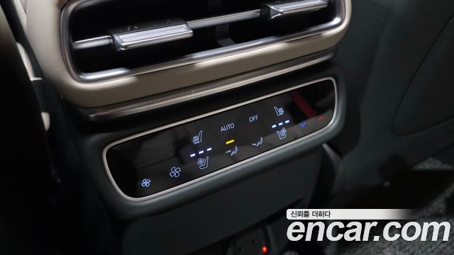 Genesis GV80 2024 — photo 24
