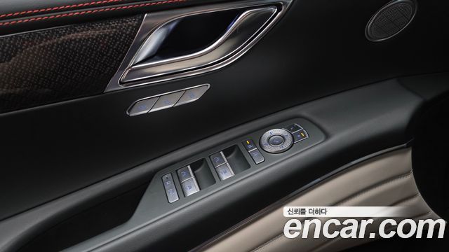Genesis GV80 2024 — photo 27
