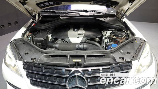Mercedes-Benz M-class 2015 — photo 6