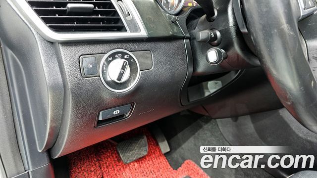 Mercedes-Benz M-class 2015 — photo 17
