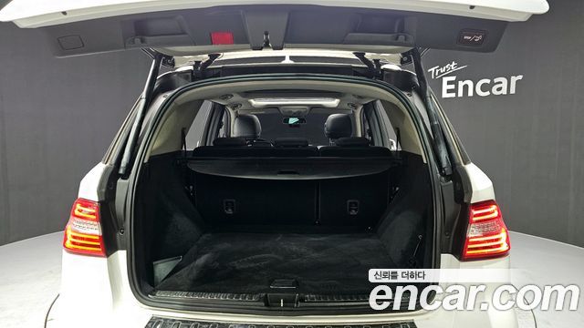Mercedes-Benz M-class 2015 — photo 18