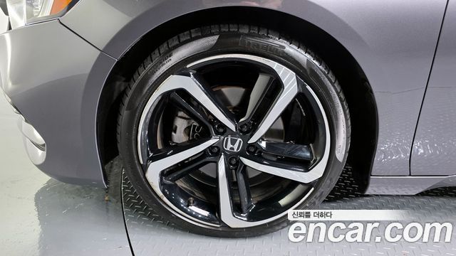Honda Accord 2018 — photo 5