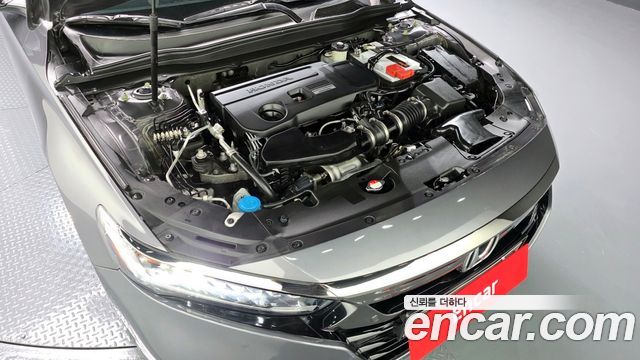 Honda Accord 2018 — photo 6