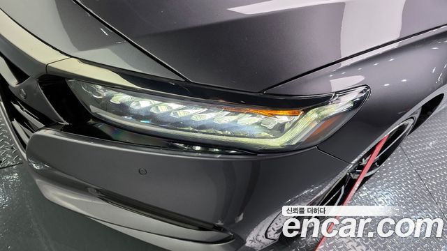 Honda Accord 2018 — photo 8