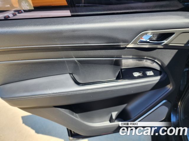 KG Mobility Rexton 2018 — photo 13