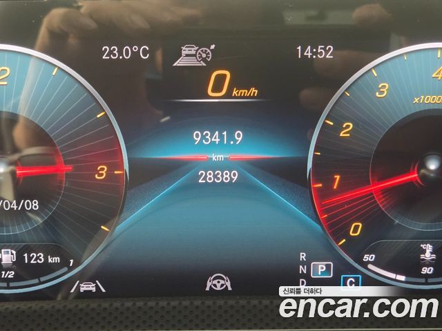 Mercedes-Benz CLA-Class 2023 — photo 8