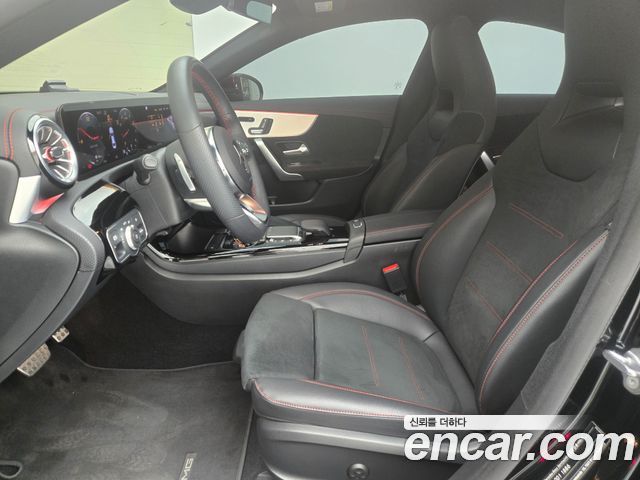 Mercedes-Benz CLA-Class 2023 — photo 10