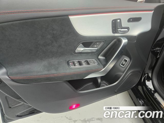 Mercedes-Benz CLA-Class 2023 — photo 18