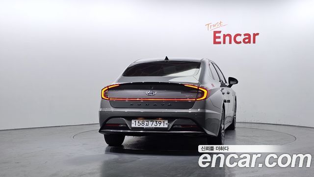 Hyundai Sonata 2020 — photo 4