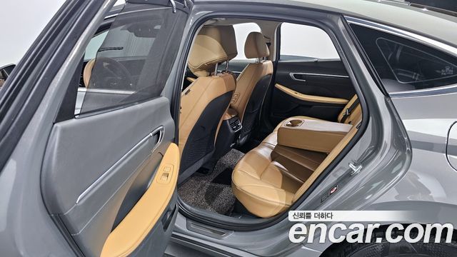 Hyundai Sonata 2020 — photo 11
