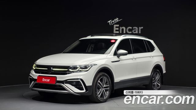 Volkswagen Tiguan 2023 — photo 1