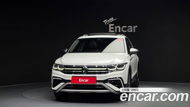 Volkswagen Tiguan 2023 — photo 3