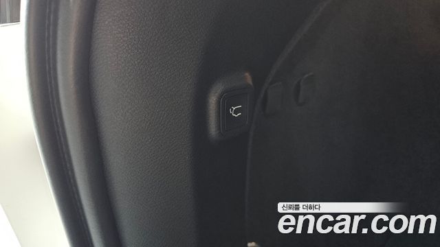 Jeep Cherokee 2021 — photo 34