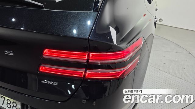 Genesis GV80 2020 — photo 9