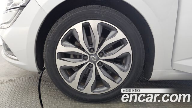 Renault Korea SM6 2017 — photo 5