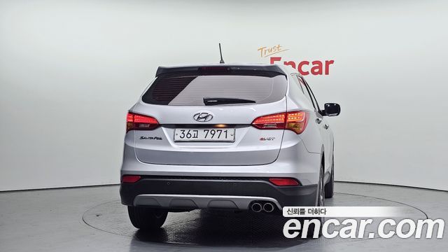 Hyundai Santafe 2013 — photo 4