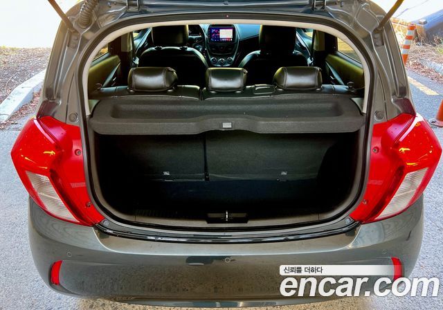 Chevrolet Korea Spark 2017 — photo 16