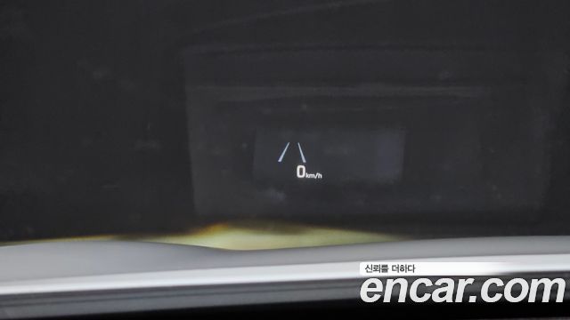 Hyundai Genesis 2014 — photo 17