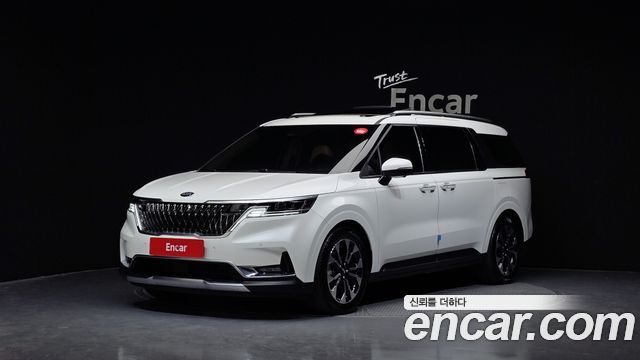 Kia Canival 2021 — photo 1