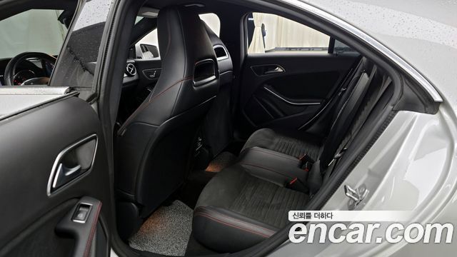 Mercedes-Benz CLA-Class 2018 — photo 17