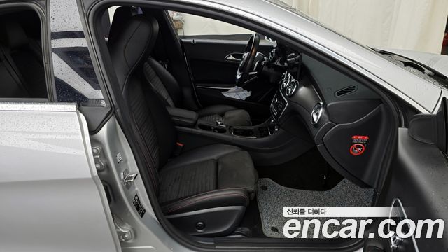 Mercedes-Benz CLA-Class 2018 — photo 18