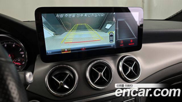 Mercedes-Benz CLA-Class 2018 — photo 21