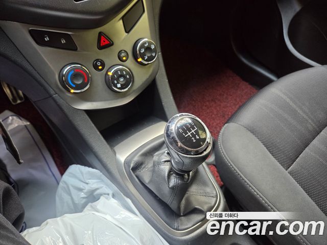 Chevrolet Korea Aveo 2012 — photo 14