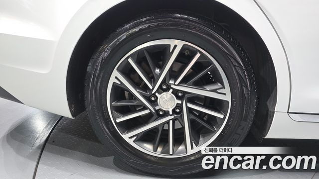 Hyundai Grandeur 2022 — photo 5