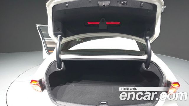 Hyundai Grandeur 2022 — photo 20