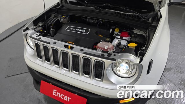 Jeep Renegade 2018 — photo 6