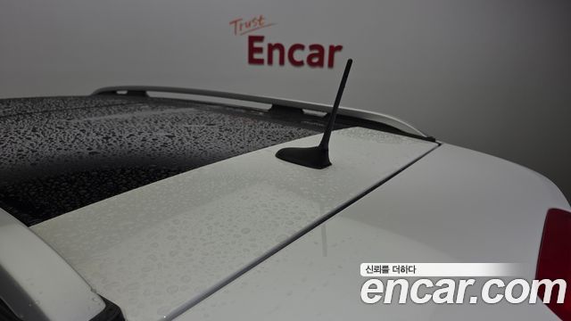 Jeep Renegade 2018 — photo 28