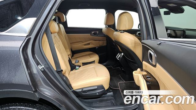 Kia Sorento 2021 — photo 18
