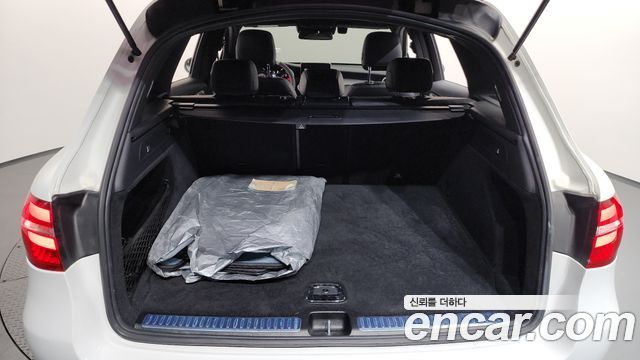 Mercedes-Benz GLC-Class 2018 — photo 26