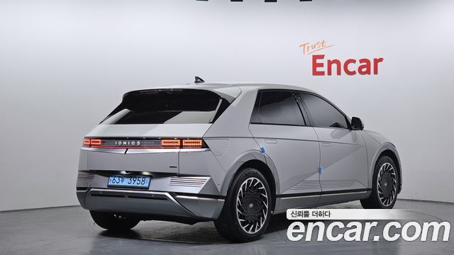 Hyundai Ioniq5 2022 — photo 2