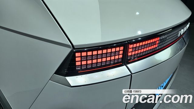 Hyundai Ioniq5 2022 — photo 9