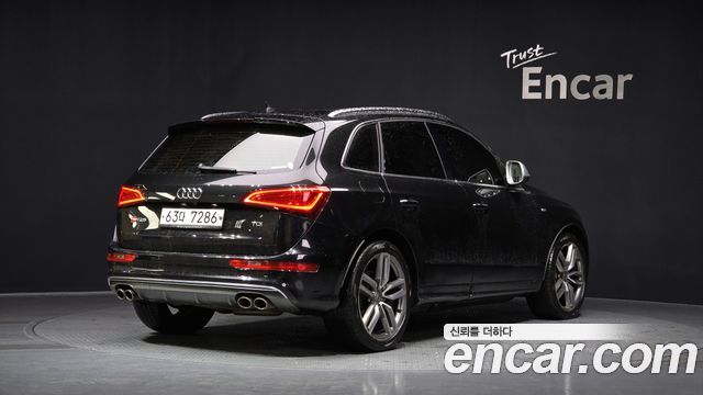 Audi SQ5 2015 — photo 2