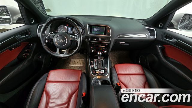 Audi SQ5 2015 — photo 7