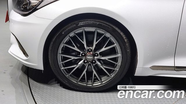 Genesis G80 2019 — photo 5
