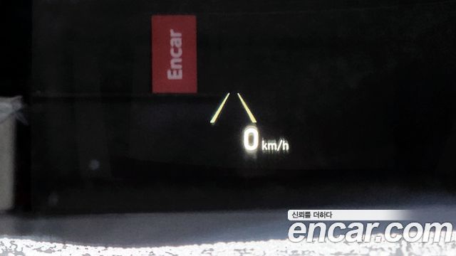 Genesis G80 2019 — photo 19