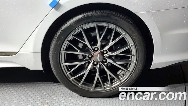 Genesis G80 2019 — photo 7