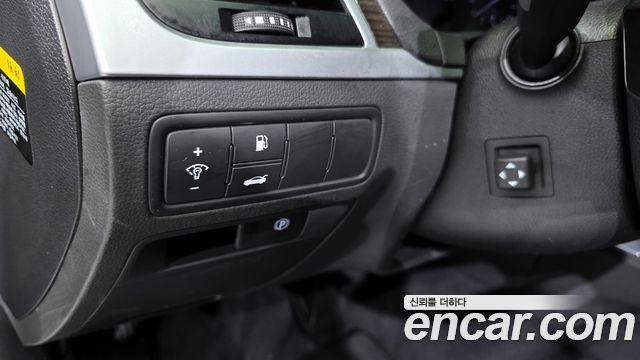 Genesis G80 2018 — photo 15
